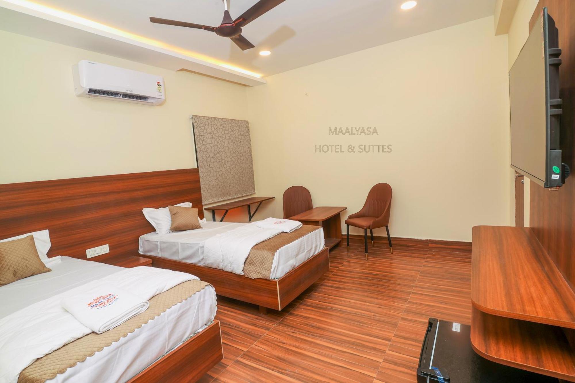 Maalyasa Hotel And Suites Hyderabad Exteriör bild